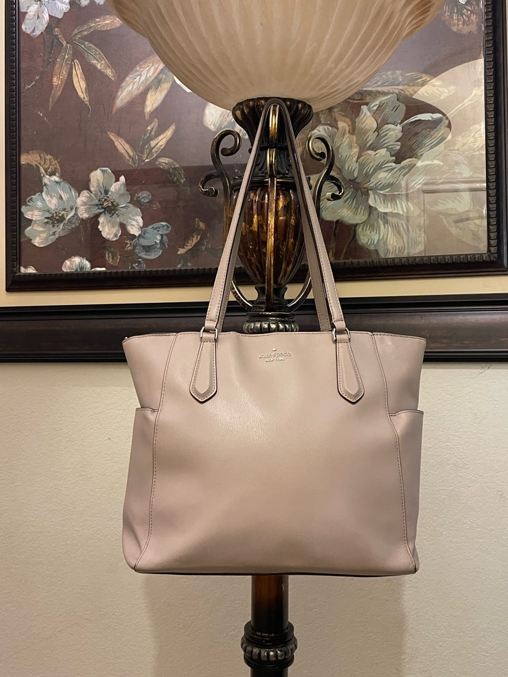 Kate Spade please check all picture of condition